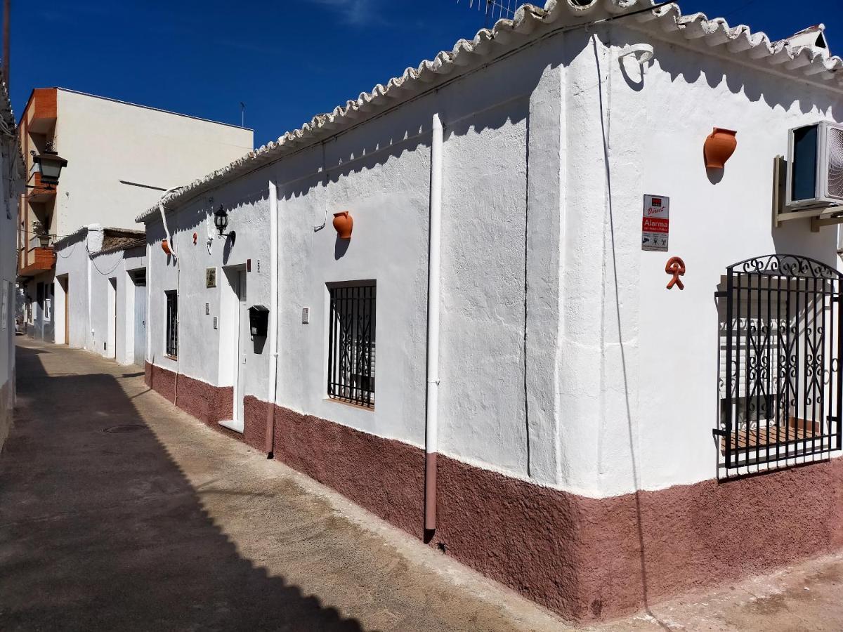 Villa Charming House In Illar With Mountain View And Balcony Exterior foto